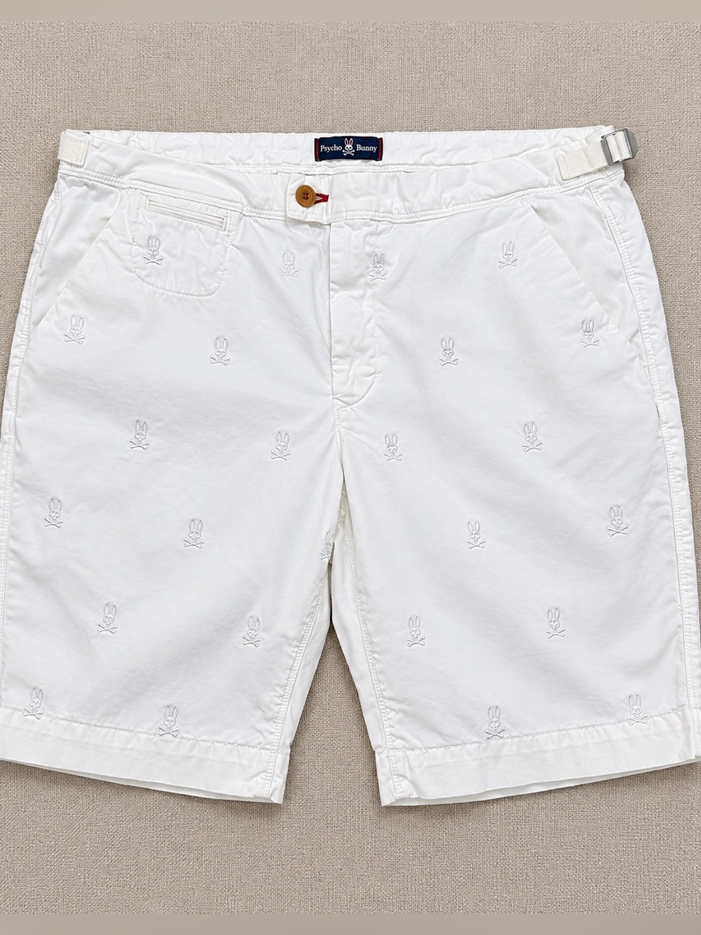 Psycho Bunny Men’s White Embroidered Shorts Size 38